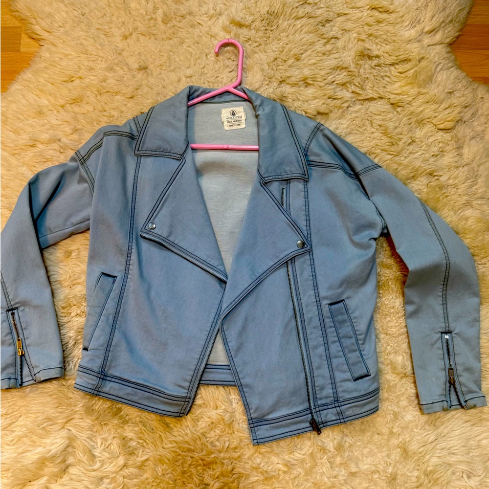 Cool knit denim Moto jacket 😎